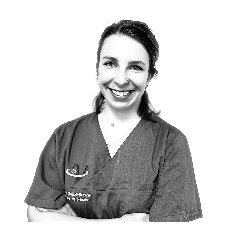 Sarah GUINOT-BARADEL vétérinaire Chamonix
